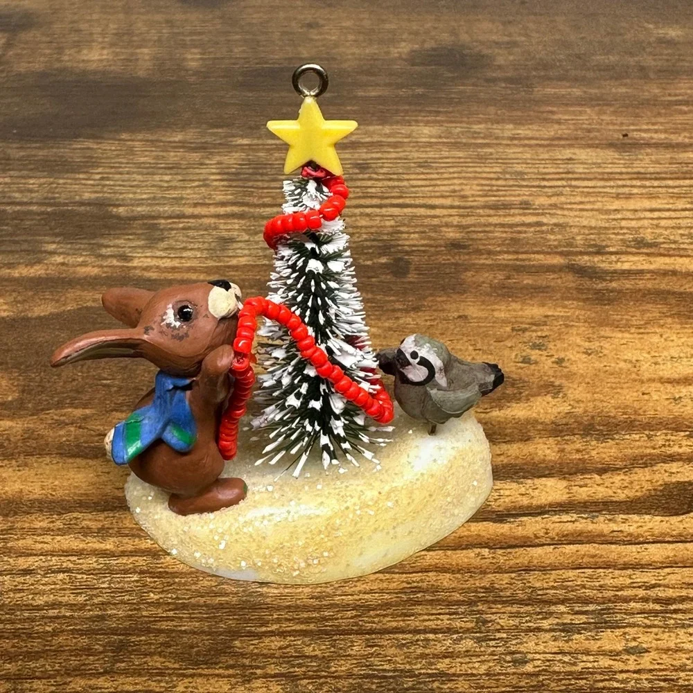 Vintage 1980 Hallmark Ornament Bunny Bird Decorating Tree Bottle Brush‎ Star